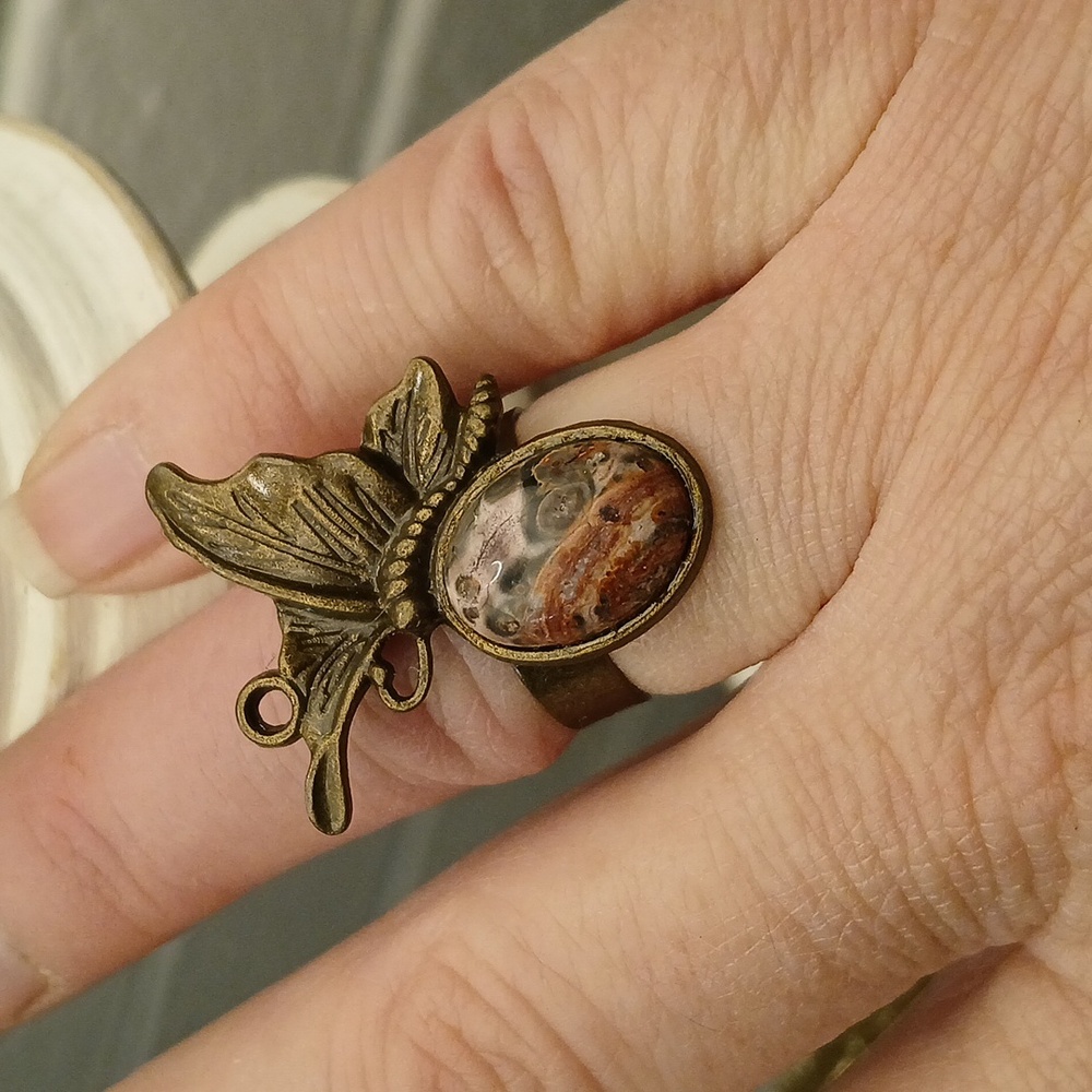 *** $15 Sale *** New Red Leopard Skin Jasper Butterfly Adjustable Ring.